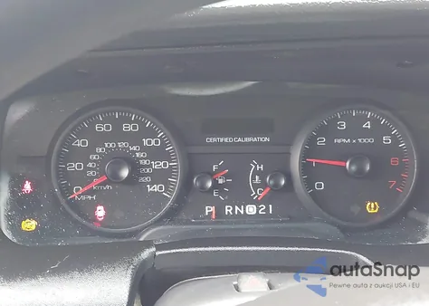 2011 Ford Crown Victoria Police Interceptor z USA, uszkodzony, nr VIN 2FABP7BV6BX101754